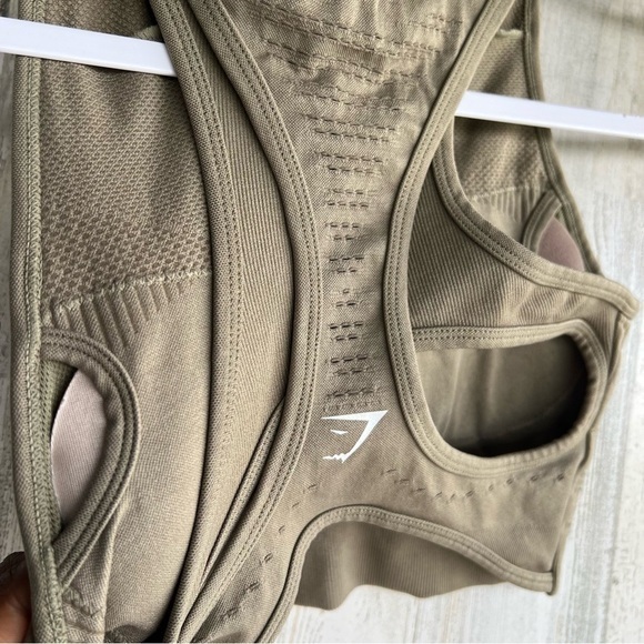 Gymshark Crop Top Sports Bra - Picture 5 of 8